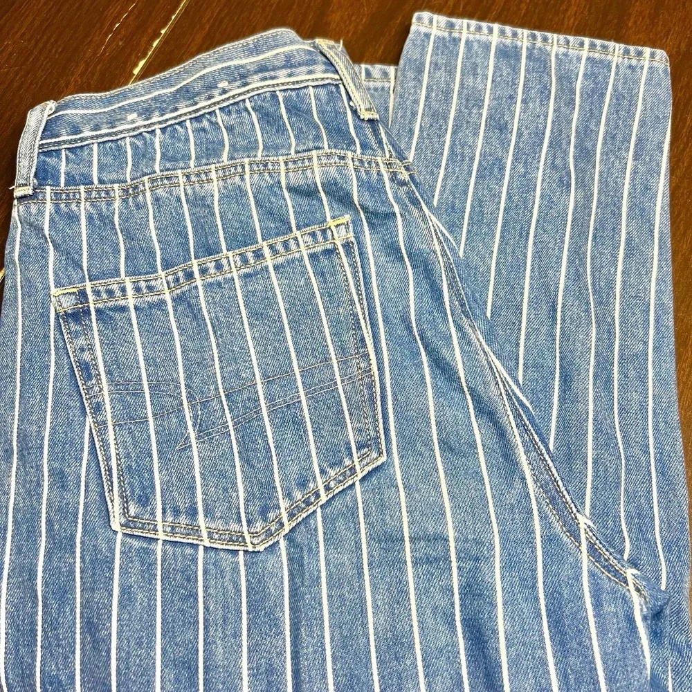 American Eagle Womens Size 6 Long Mom Jeans‎ Blue Striped High Rise 90s-Inspired